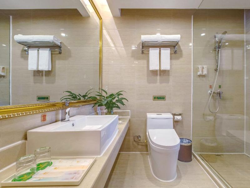 Vienna Hotel Guilin Airport Road Rongshan Exterior foto